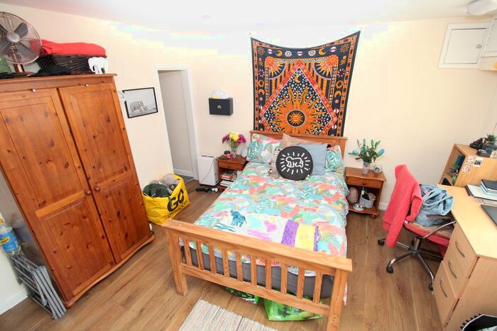 8 Bedroom Terraced House To Rent In Wood Road, Treforest, Pontypridd, CF37