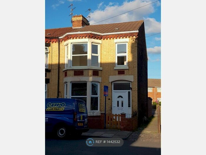 3 Bedroom End Of Terrace House To Rent In Clarence Road, Wallasey, CH44