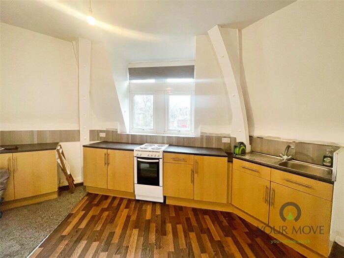 1 Bedroom Flat To Rent In Croft Street, Darwen, Lancashire, BB3