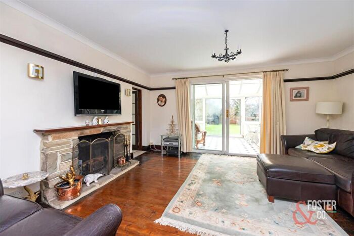 4 Bedroom Detached House For Sale In Peacock Lane, Brighton, BN1