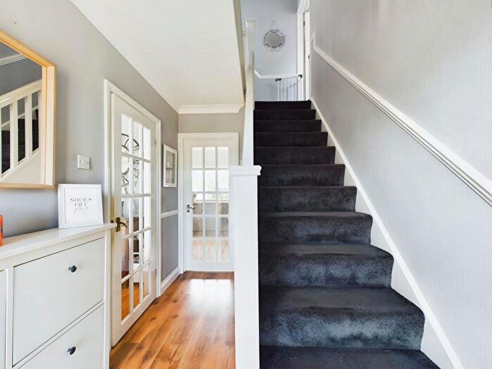 4 Bedroom Detached House For Sale In Peterborough Road, Farcet, PE7