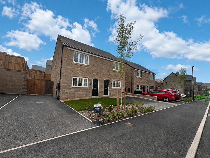2 Bedroom Property To Rent In Talbot Street, Buxton, SK17