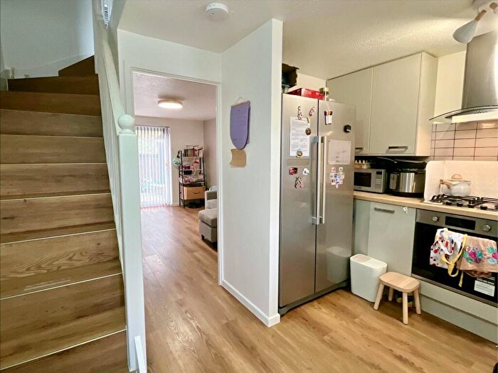 2 Bedroom End Of Terrace House For Sale In Tennyson Way, Killay, Swansea, SA2