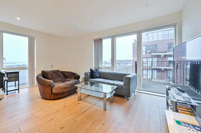 2 Bedroom Flat For Sale In Tyger House, Woolwich Riverside, London, SE18