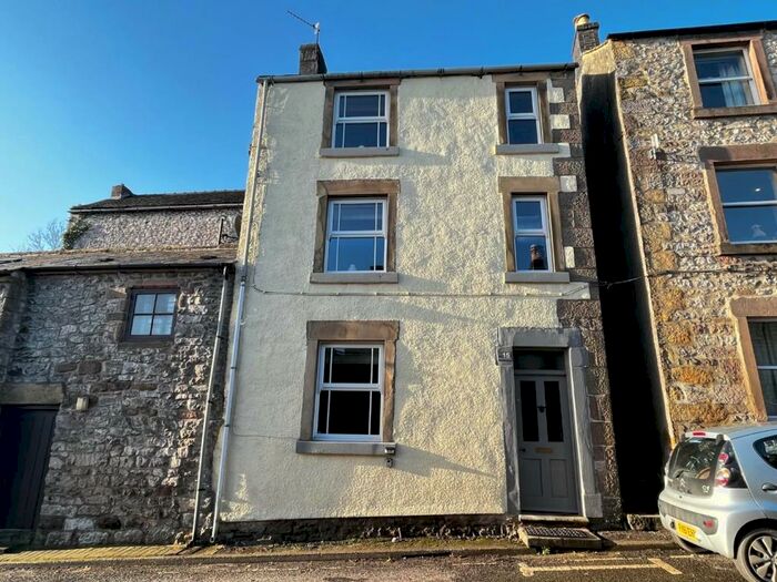 2 Bedroom Terraced House To Rent In Main Street, Middleton, Matlock, DE4