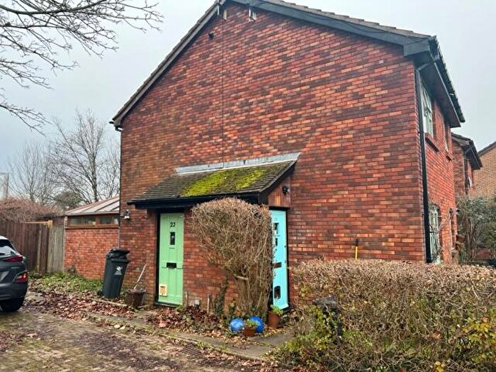 1 Bedroom House To Rent In Riversdale, Llandaff, Cardiff, CF5