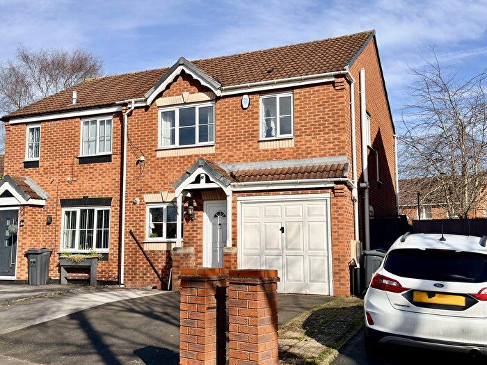 3 Bedroom Semi Detached House For Sale In Paget Road, Birmingham, B24