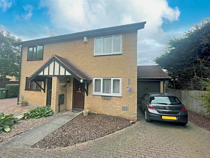 2 Bedroom Semi-Detached House To Rent In Spoonley Wood, Bancroft Park, Milton Keynes, MK13