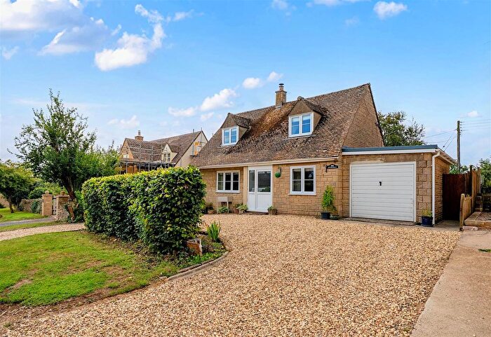 2 Bedroom Detached House For Sale In Condicote, Cheltenham, GL54