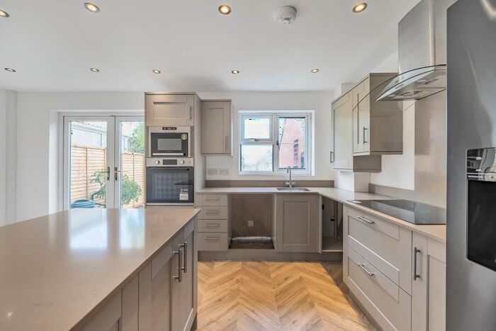 3 Bedroom Semi-Detached House To Rent In Wokingham, Berkshire, RG41