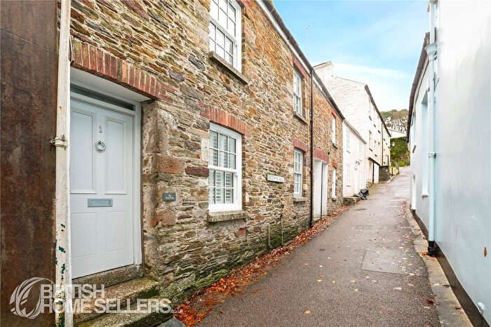 2 Bedroom Cottage For Sale In Browns Hill, Fowey, Cornwall, PL23