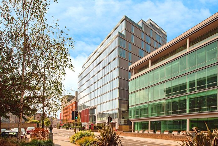 1 Bedroom Flat To Rent In Clarendon Road, Watford, WD17