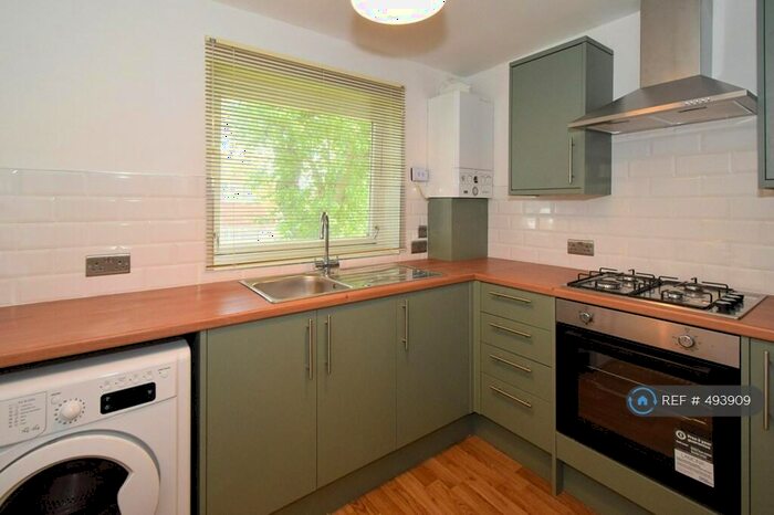 1 Bedroom Flat To Rent In Norwood Road, Sheffield, S5