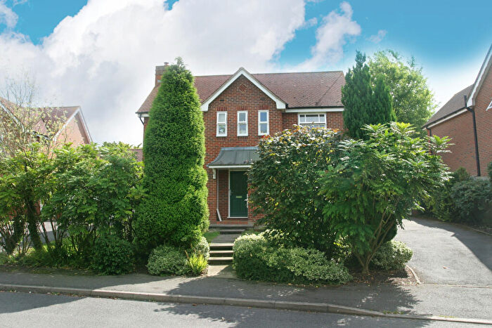 4 Bedroom Detached House To Rent In Tetsworth, Oxfordshire, OX9