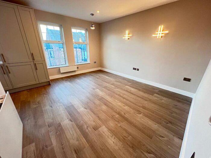 2 Bedroom Flat To Rent In Gainsborough Court, Bishop Auckland, DL14