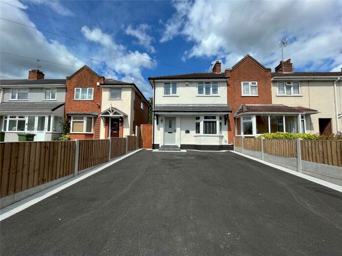 3 Bedroom House To Rent In Cranmore Boulevard, Shirley, Solihull, West Midlands, B90