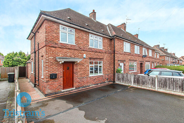 3 Bedroom Semi-Detached House For Sale In Welch Avenue, Stapleford, NG9