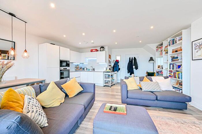 2 Bedroom Flat For Sale In Emperor Apartments, Camberwell, London, SE5