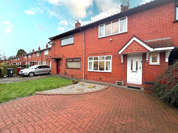 2 Bedroom Terraced House For Sale In Washacre, Westhoughton, Bolton, BL5