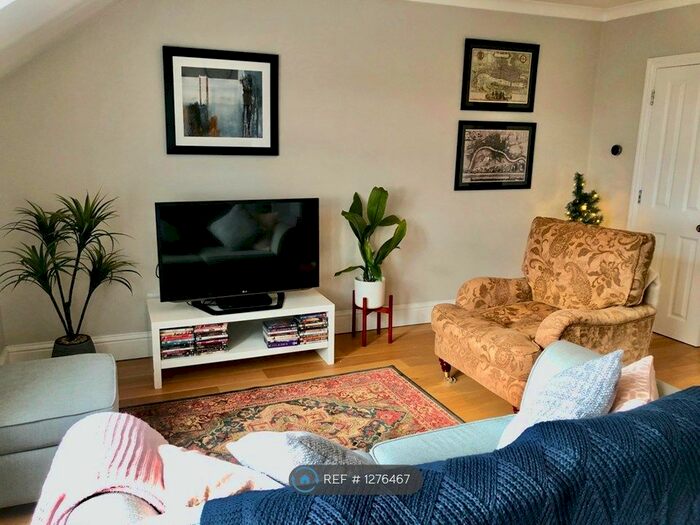 1 Bedroom Flat To Rent In Bromley Common, Bromley BR2