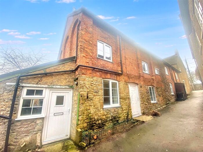 3 Bedroom End Of Terrace House To Rent In Brook Street, Milborne Port, Sherborne, DT9