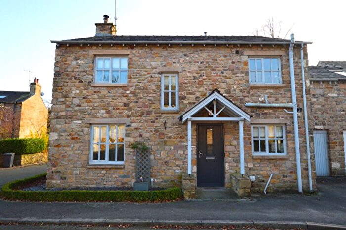 4 Bedroom Link Detached House To Rent In Manor Farm, Whittington, LA6