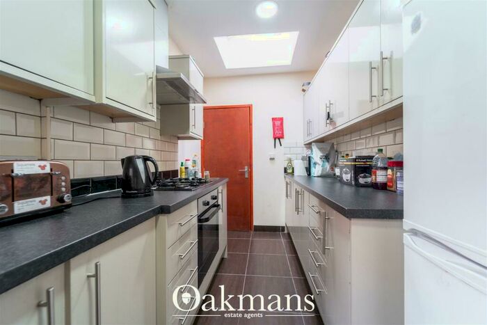 4 Bedroom House To Rent In Umberslade Road, Selly Oak, Birmingham, B29