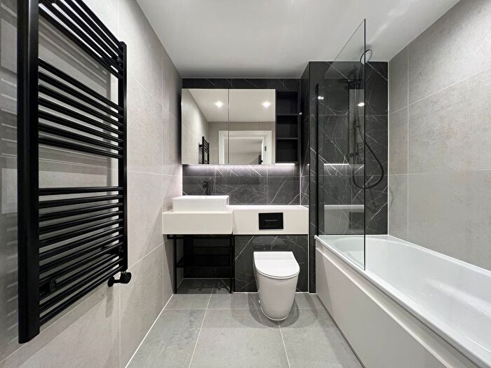 1 Bedroom Flat To Rent In , N4