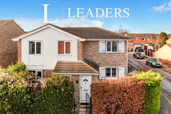 5 Bedroom Detached House To Rent In Kingsdown, Hitchin, SG4
