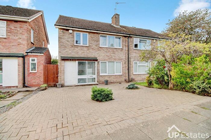 3 Bedroom Semi Detached House For Sale In Cypress Croft, Binley, Coventry, CV3