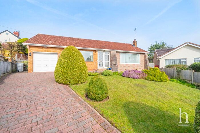 2 Bedroom Detached Bungalow For Sale In Sandstone Walk, Gayton, CH60