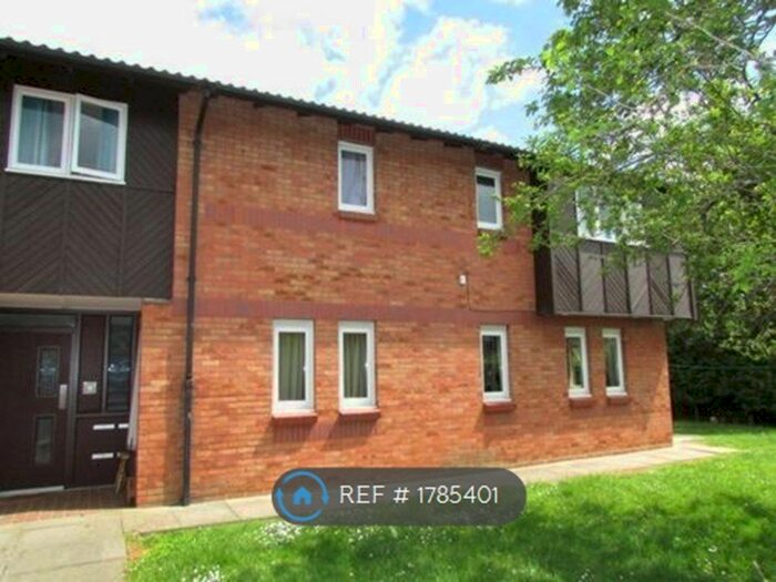 2 Bedroom Flat To Rent In Werrington, Peterborough, PE4