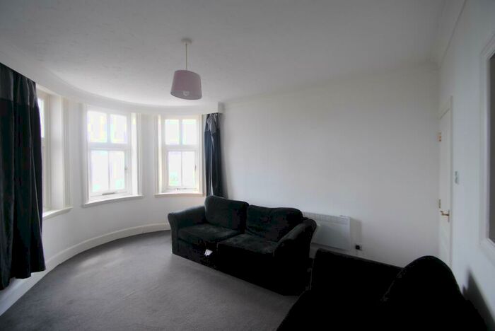 1 Bedroom Flat To Rent In Burlington West Mansions, Owls Road, Boscombe, BH5
