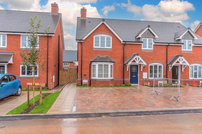 2 Bedroom End Of Terrace House To Rent In Top Croft, Allscott, Telford, TF6