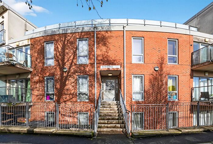 2 Bedroom Flat For Sale In Westway, London, W12