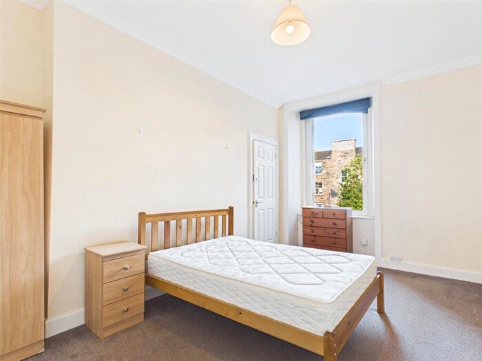 5 Bedroom Apartment To Rent In Leith Walk, Edinburgh, Midlothian, EH6