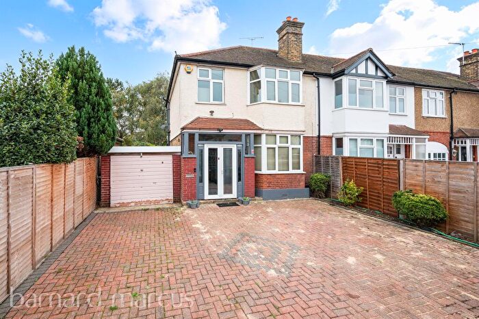 3 Bedroom Semi Detached House For Sale In Clarence Avenue, New Malden, KT3