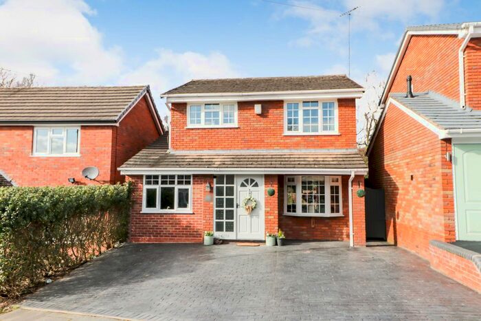 4 Bedroom Detached House For Sale In Churchward Grove, Wombourne, South Staffordshire, WV5