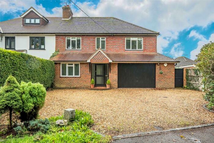 5 Bedroom Semi-Detached House To Rent In West End, GU24