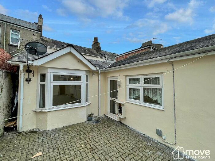 1 Bedroom Flat To Rent In Union Street, Torquay, TQ2