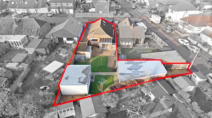 3 Bedroom Chalet For Sale In Bishopstone Drive, Herne Bay, CT6