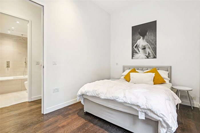 1 Bedroom Flat To Rent In Picton Place, South Marylebone, W1U