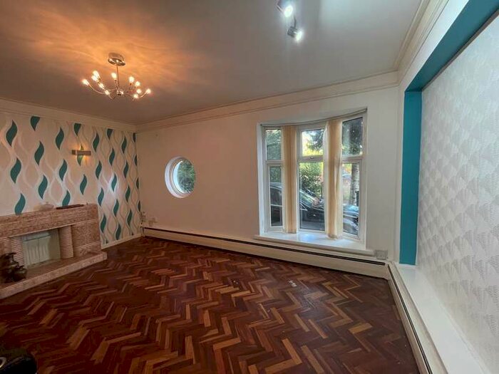 5 Bedroom Detached House To Rent In The Slieve, Handsworth Wood, B20