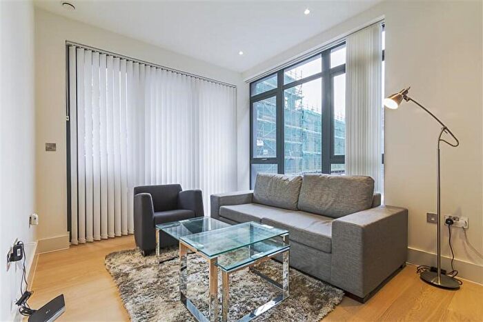 2 Bedroom Apartment To Rent In Whiston Road, London, E2