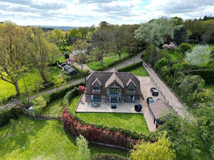 4 Bedroom Detached House To Rent In Sandy Lane, Dockenfield, Farnham, Surrey, GU10