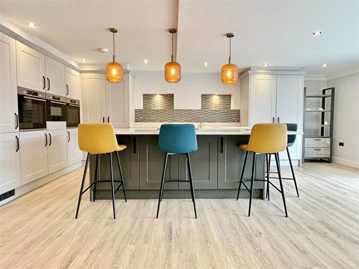 3 Bedroom Detached Bungalow For Sale In Marina Gardens, Weymouth, DT4