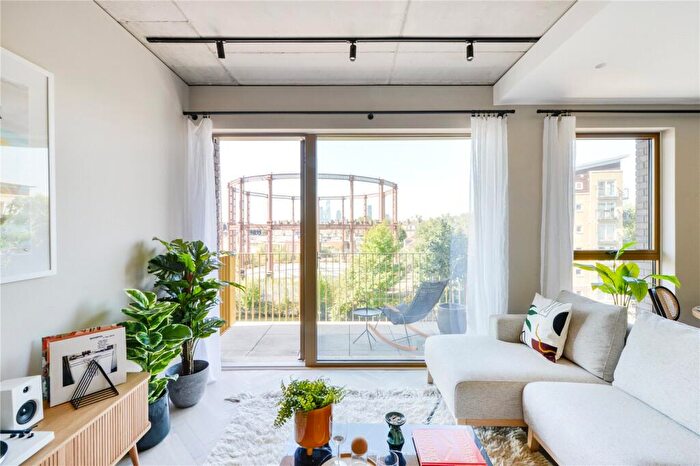 2 Bedroom Apartment For Sale In W, Sheep Lane, London, E8