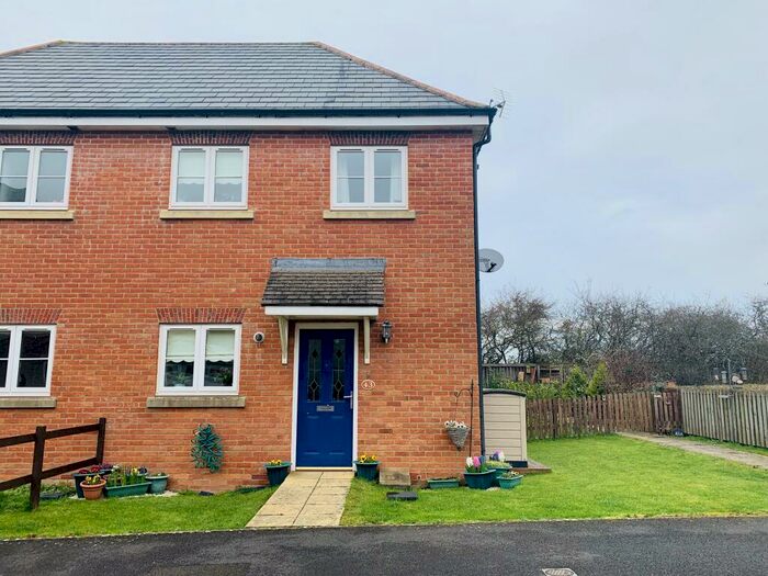 1 Bedroom House To Rent In Palace Road, SP8