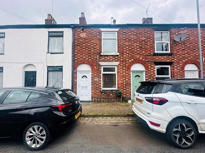 2 Bedroom Terraced House For Sale In South Park Road, Macclesfield, SK11