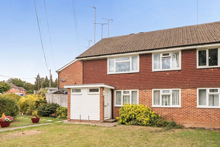 2 Bedroom Flat For Sale In Wood Lane, Sonning Common, Reading, Oxfordshire, RG4